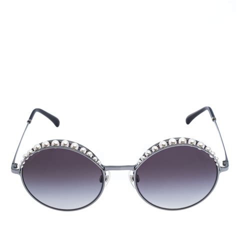 chanel pearl sunglasses round